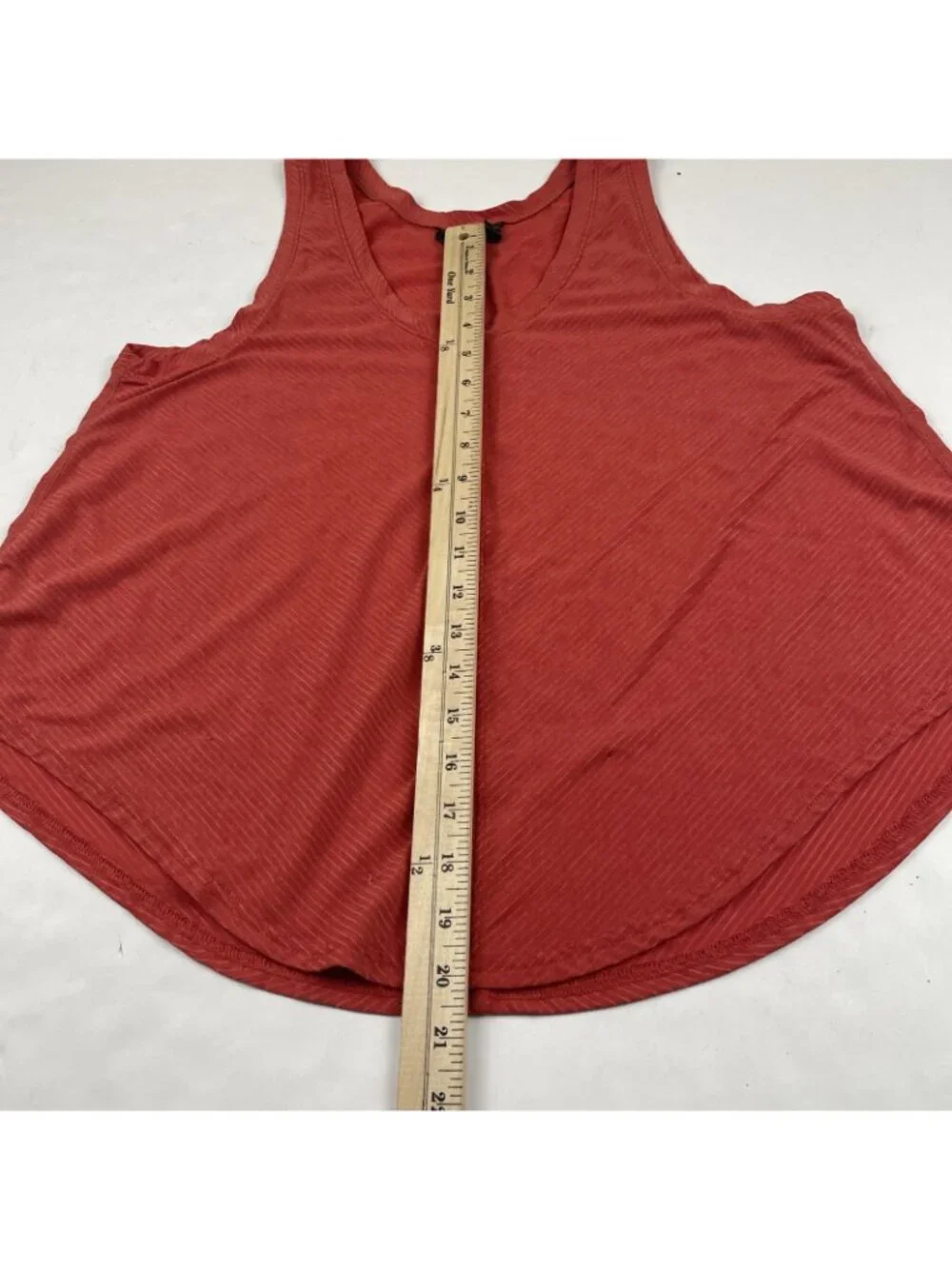 prAna Tank Top Women’s Small Coral Orange Sleeveless Scoop Neck Swing Casual